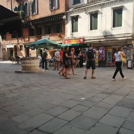 Secret Royal View * Venedig